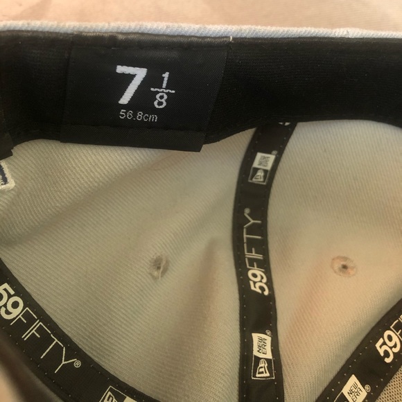 NFL Detroit Lions 7 1/8 Fitted New Era Hat - Picture 5 of 5